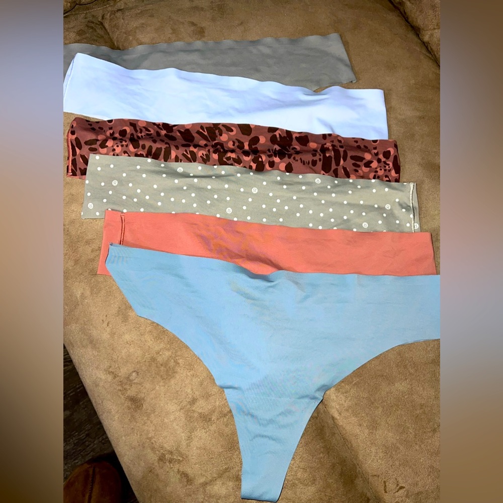 Lululemon Thongs 6 Pair